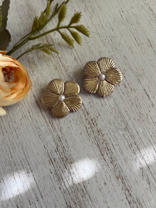 Orecchini fiori righe dorate